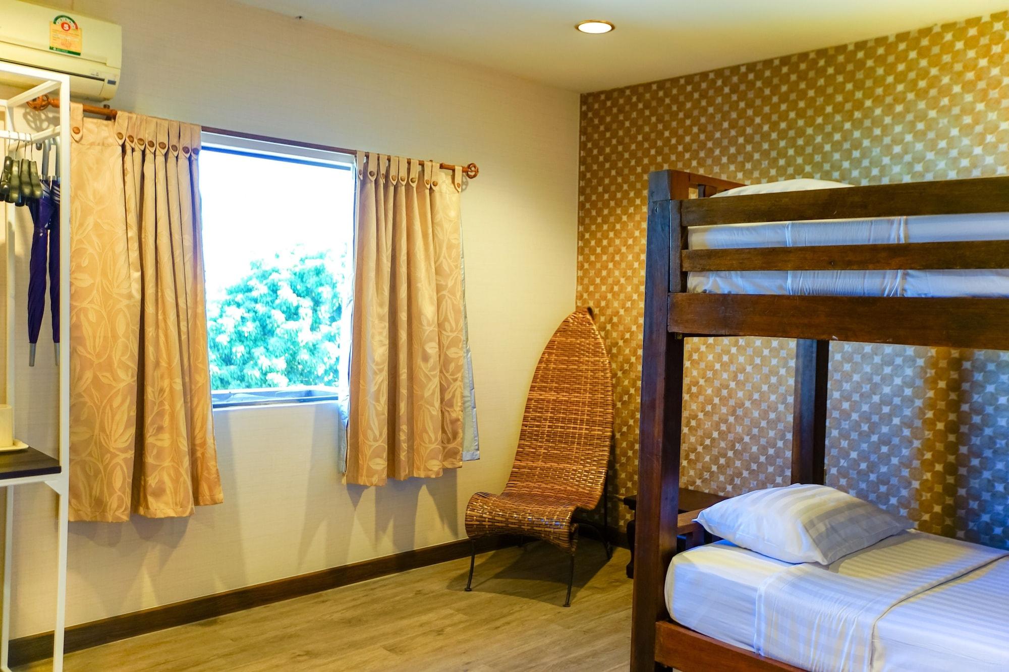 Parasol Inn Chiang Mai Old City Hotel Kültér fotó